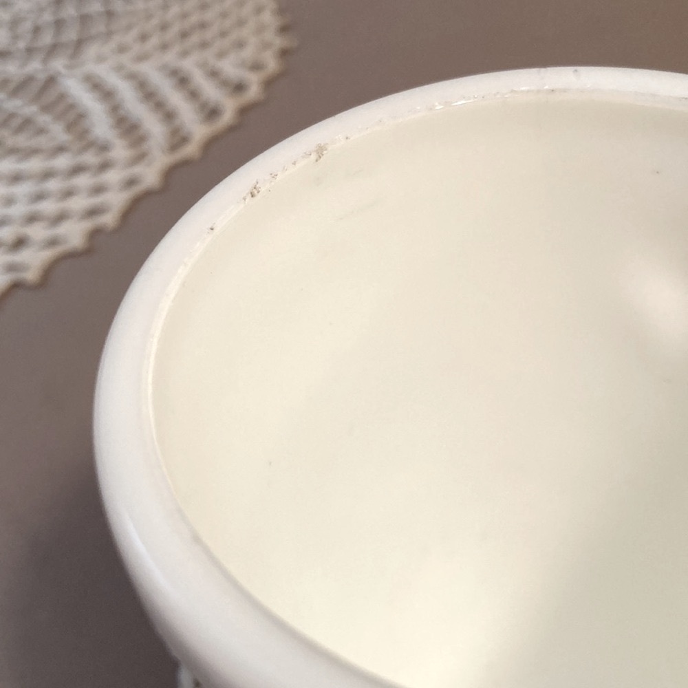 Vintage Milk Glass Berry Vase - Picture 10 of 14